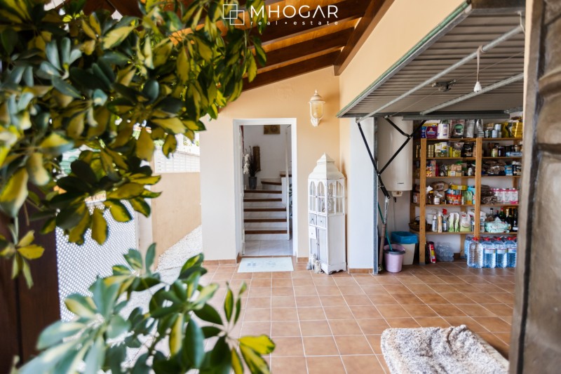 Calpe- ¡Casa adosada muy acogedora y con magníficas vistas, nueva a la venta!